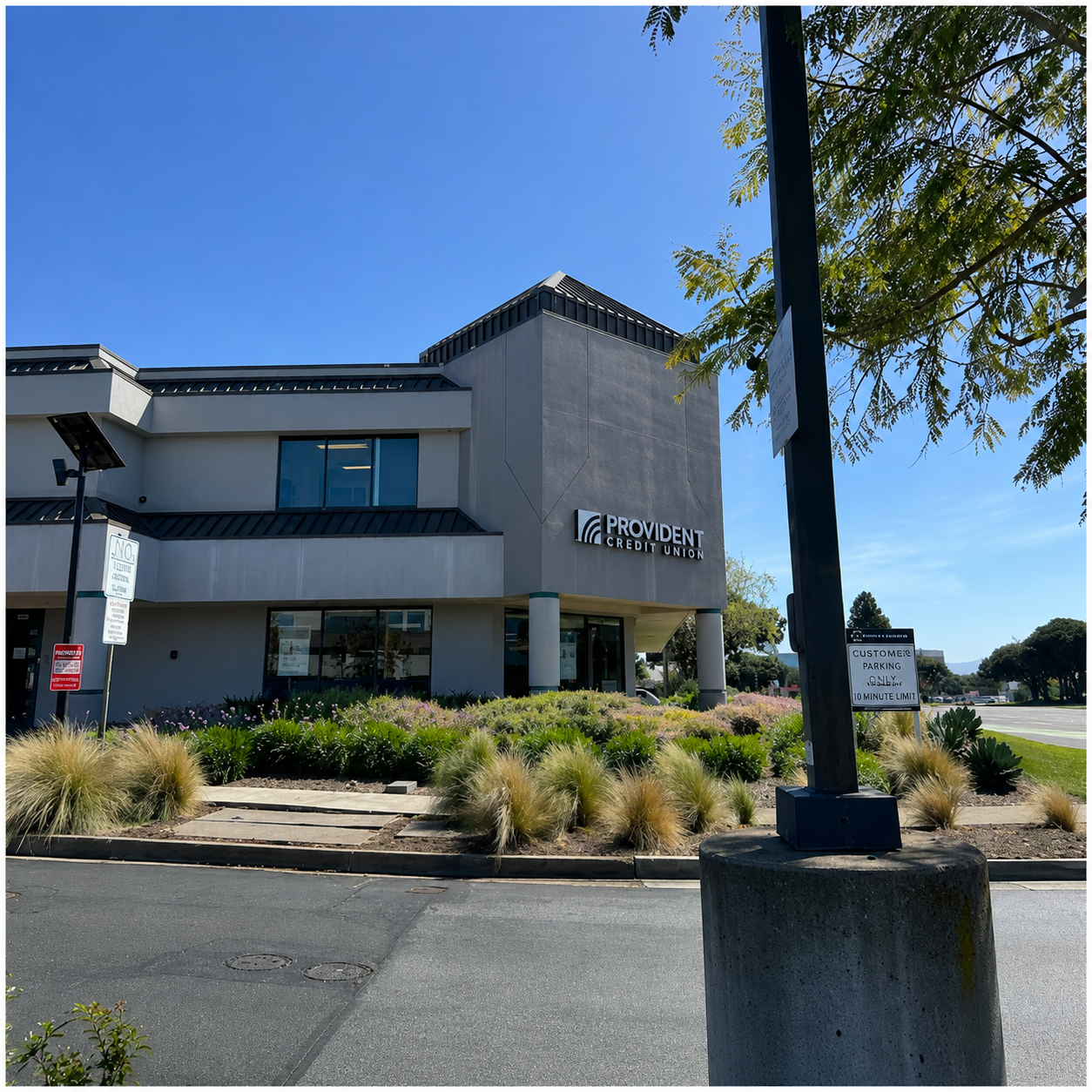 Provident Credit Union (Redwood Shores Community Branch)